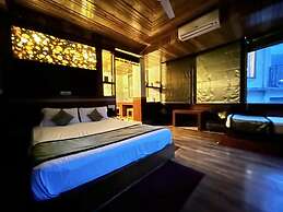 Hotel Gandhi's Paradise