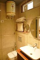 Hotel Gandhi's Paradise