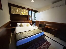 Hotel Gandhi's Paradise