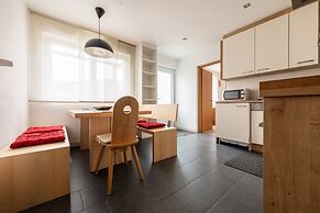 Lapis Monti - Apartments & Suites