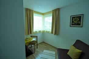 Lapis Monti - Apartments & Suites