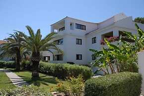 Niki Hotel Apartments
