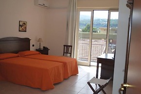 Fiumefreddo Hotel