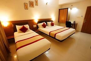 Grand Bee Hotel
