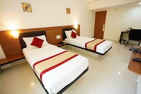 Grand Bee Hotel