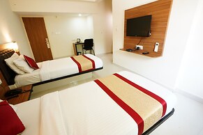 Grand Bee Hotel