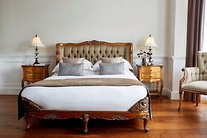 The Westbridge Hotel
