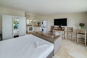 Mariner Apartments