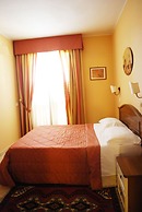 Greta Rooms Hotel