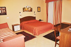 Greta Rooms Hotel