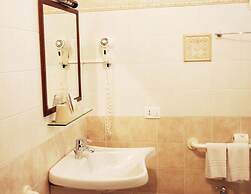 Greta Rooms Hotel