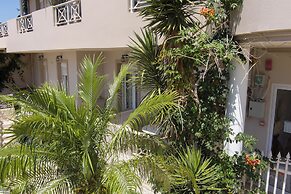 El Greco Apartments