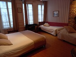 Brit Hotel Les Comtes de Champagne Centre Historique