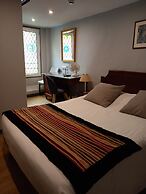 Brit Hotel Les Comtes de Champagne Centre Historique