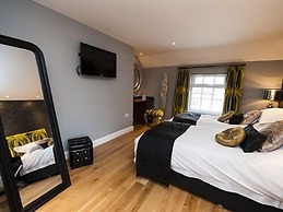 Five Star Stays