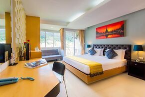 Hallo Patong Hotel & Restaurant