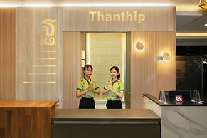 Thanthip Beach Resort