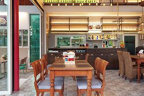 Thanthip Beach Resort