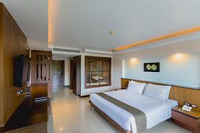 Thanthip Beach Resort