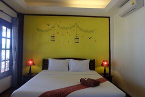 Tharathip Resort