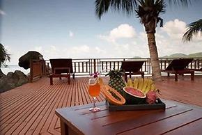 Tharathip Resort