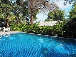 Lima Bella Resort