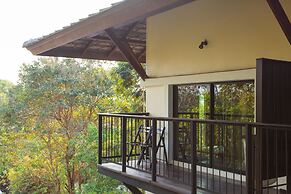 Lima Bella Resort