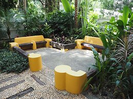 Lima Bella Resort