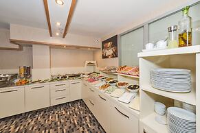Regno Hotel