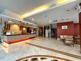 Hadyai Golden Crown Hotel