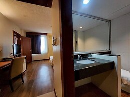 Hadyai Golden Crown Hotel