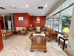 Hadyai Golden Crown Hotel