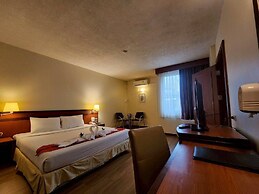 Hadyai Golden Crown Hotel