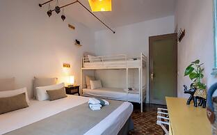 Primavera Hostel
