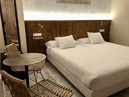 Hostal Alameda