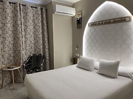 Hostal Alameda