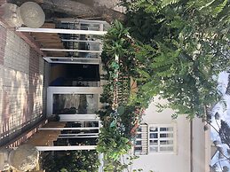Hostal Alameda