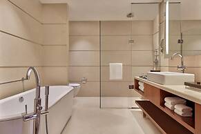 Courtyard by Marriott Kochi Airport