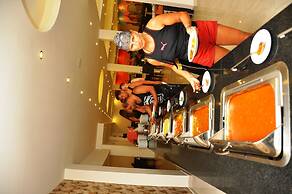 Acar Hotel