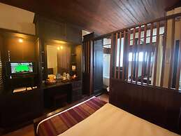 Vangsavath Hotel