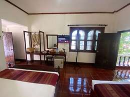 Vangsavath Hotel