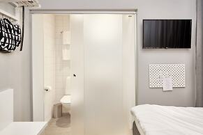 Moment Hotels