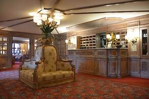 Hotel & Residence Catturani