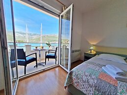 Apartments Rooms PORAT