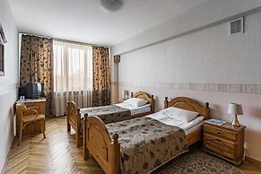 Universitetskaya Hotel