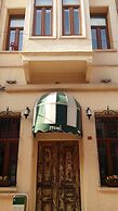 Tom Square Boutique Hotel