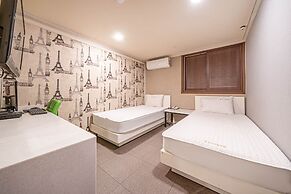 Top Motel
