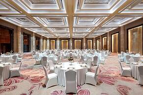 Sheraton Changchun Jingyuetan Hotel