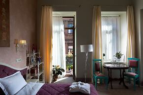 Hotel 19