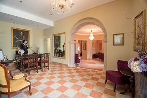 Vila Gale Collection Palacio dos Arcos Hotel